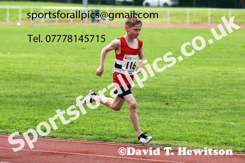 Mens and Boys 800 metres, 2021 North Eastern Track and Field Champs., Middesbrough. Photo: David T. Hewitson/Sports for All Pics